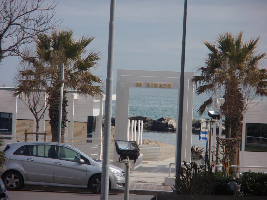 Hotel Glenn Rimini Rum bild